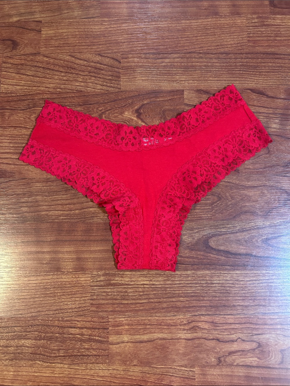 Victoria's Secret Lace Cheeky Panty Medium